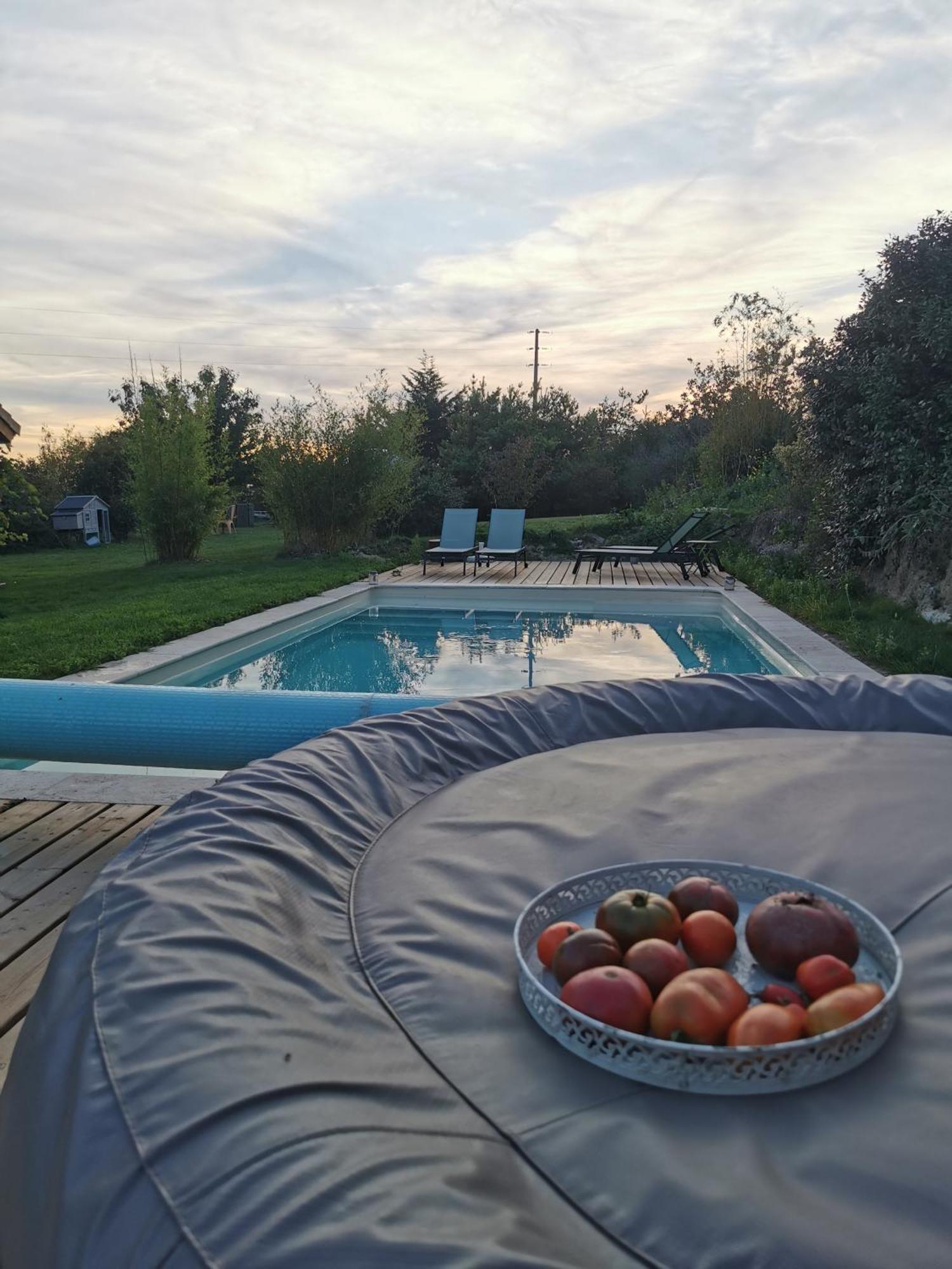 La Bulle Des Champs Bed & Breakfast Champmotteux Bagian luar foto