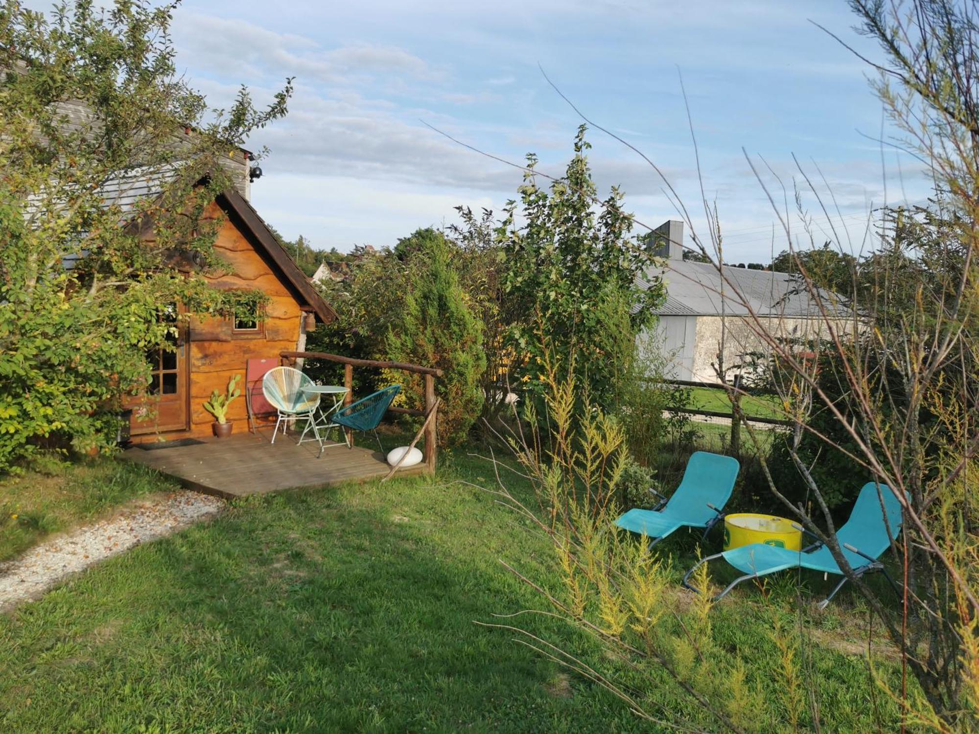 La Bulle Des Champs Bed & Breakfast Champmotteux Bagian luar foto